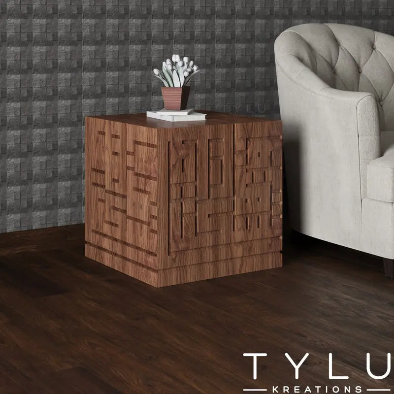 Yaskun AlQalb Side Table